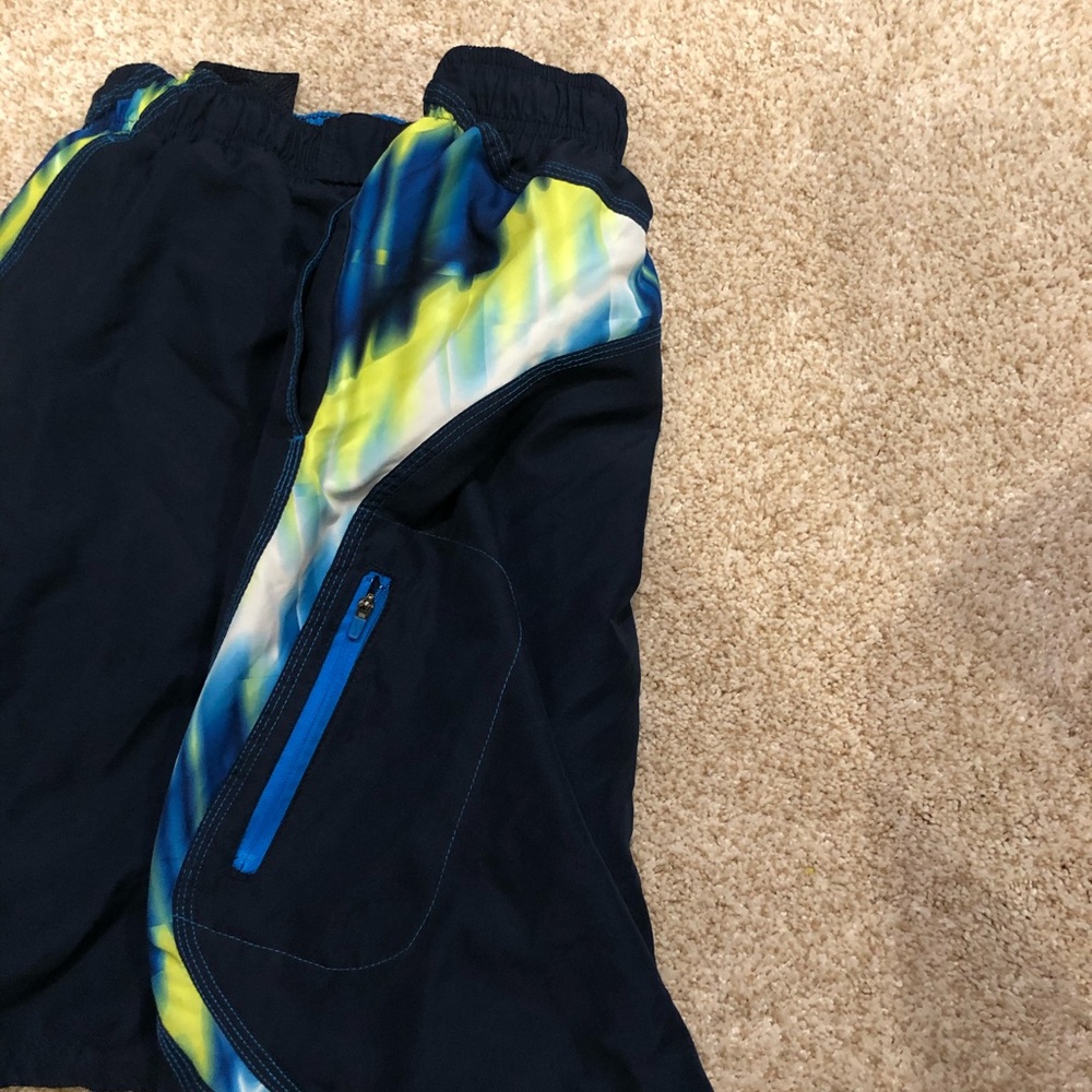 Nike Swimsuit - Picture 2 of 3